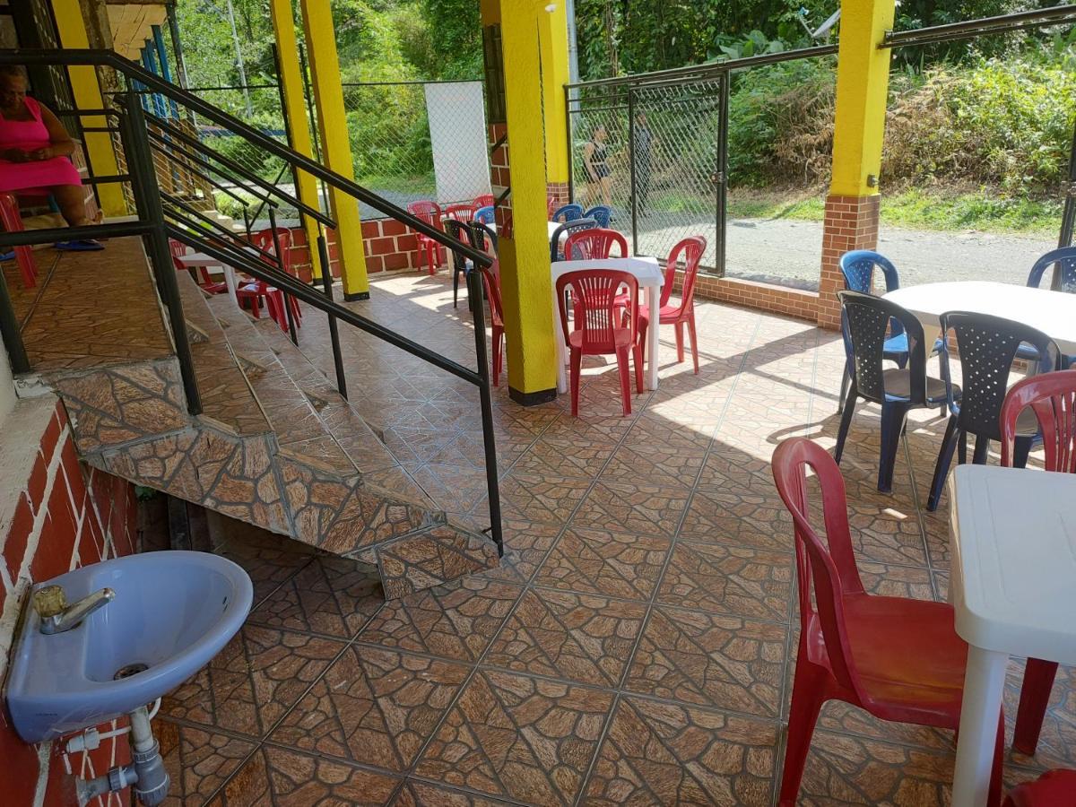Casa Hospedaje Mayesty Hotel San Cipriano ภายนอก รูปภาพ