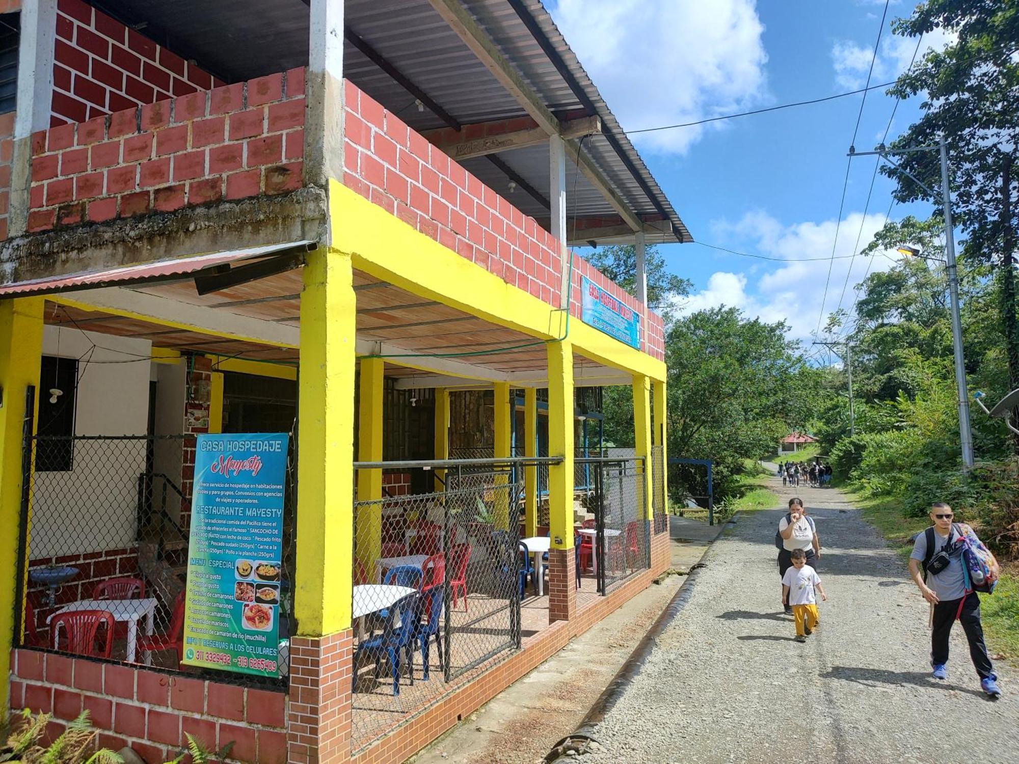 Casa Hospedaje Mayesty Hotel San Cipriano ภายนอก รูปภาพ