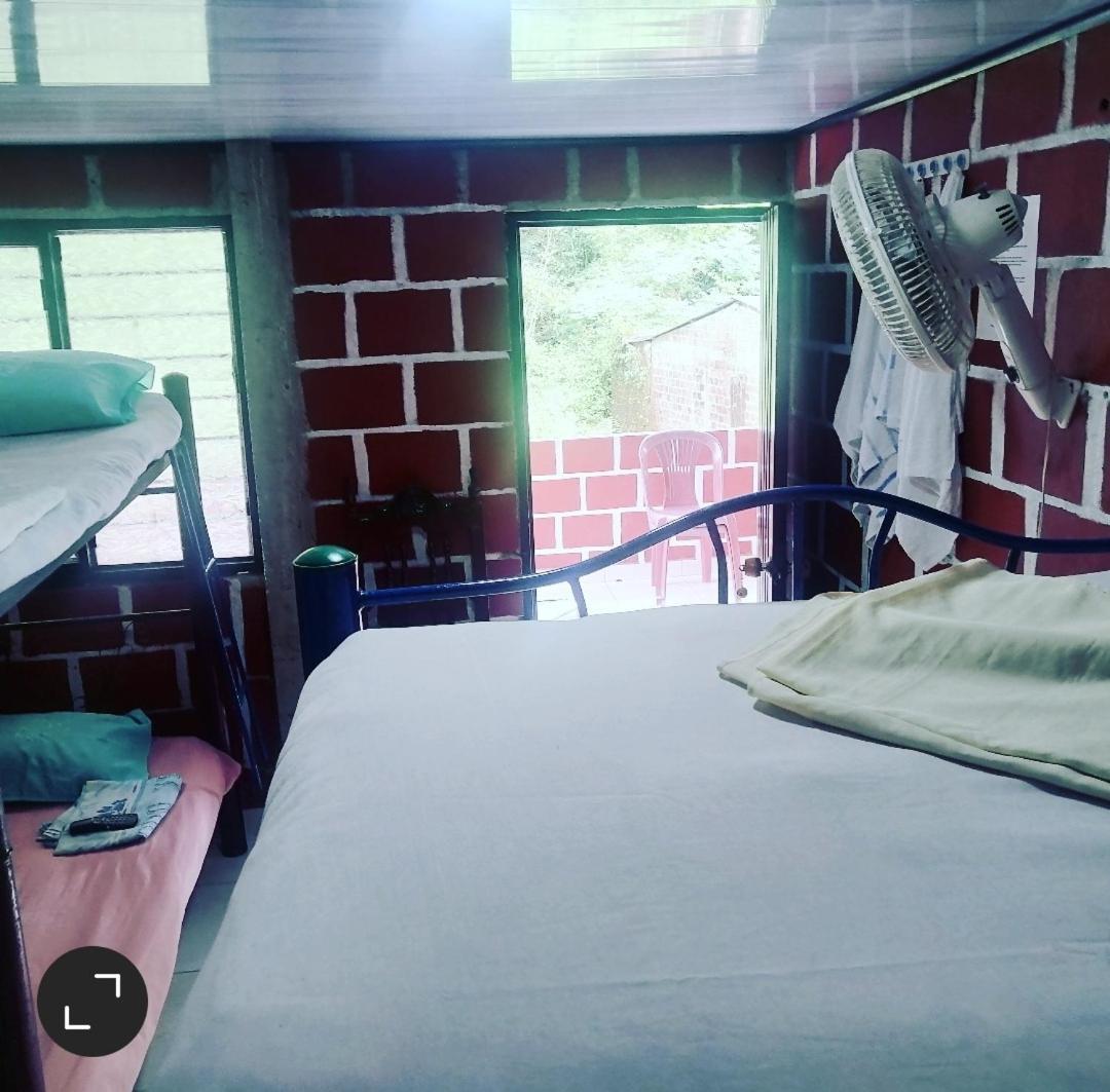 Casa Hospedaje Mayesty Hotel San Cipriano ห้อง รูปภาพ